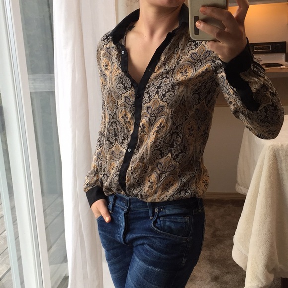 Zara Tops - Zara Paisley Button Up